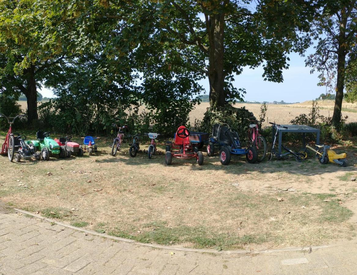 “In Oans Oefje” Parel In De Polder! Lewedorp Exterior foto